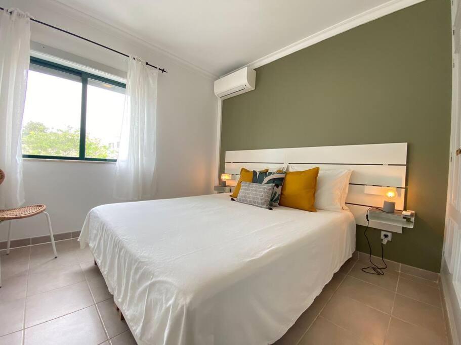 Apartamento Amparo-T2 C/Piscina Carvoeiro  Exteriér fotografie